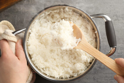 How to Cook Rice Without a Cooker